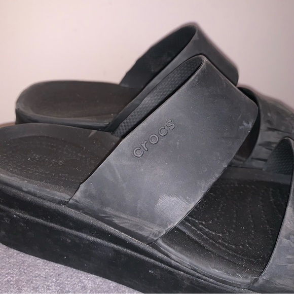 Croc Black Platform Sandals 9 - Picture 9 of 9